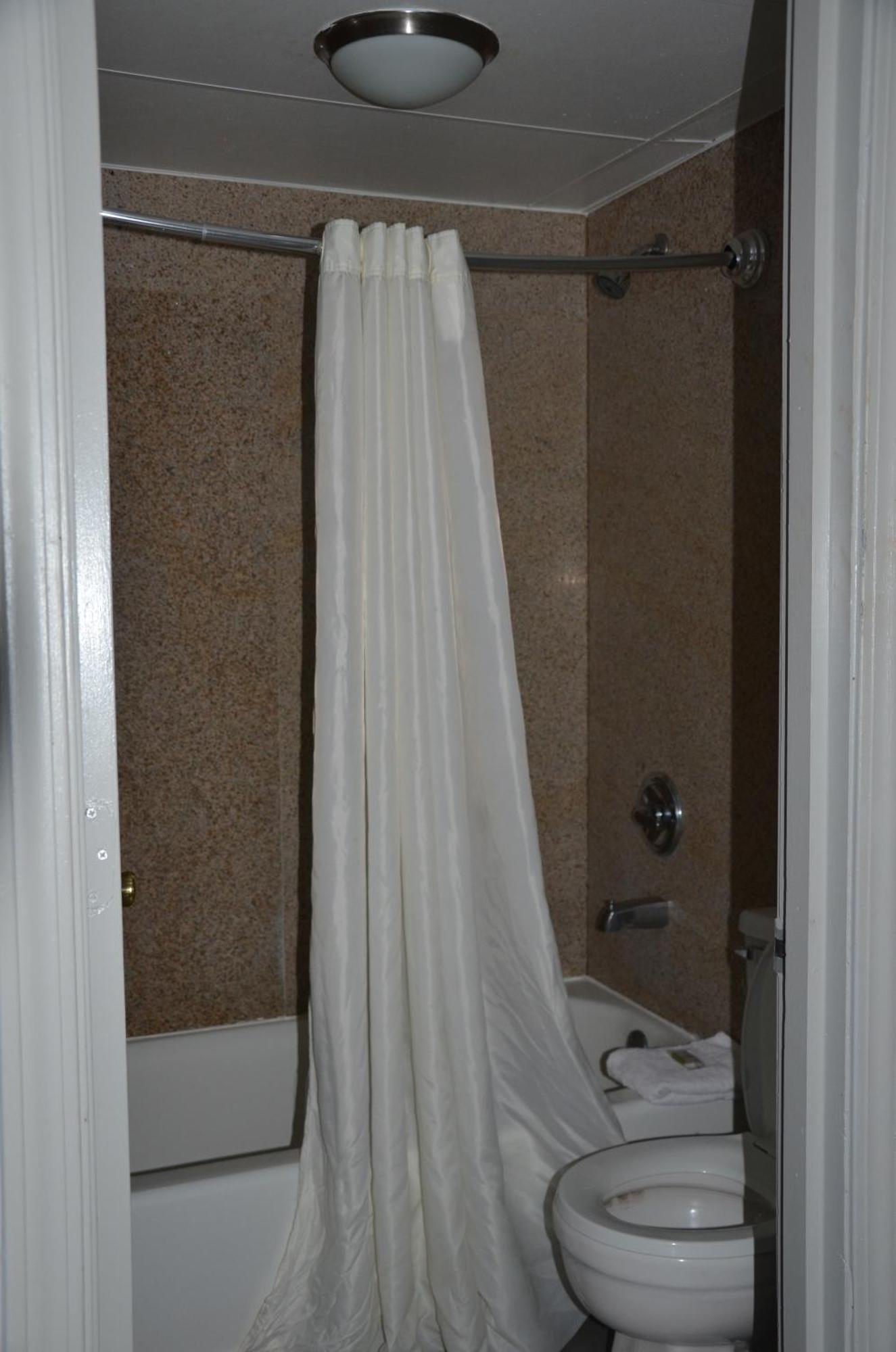 My Home & Suites Covington Eksteriør bilde