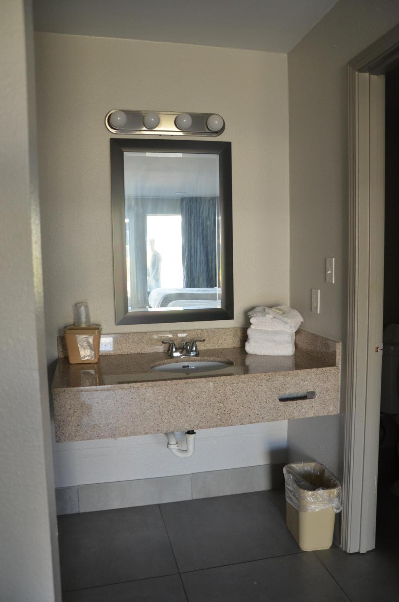 My Home & Suites Covington Eksteriør bilde