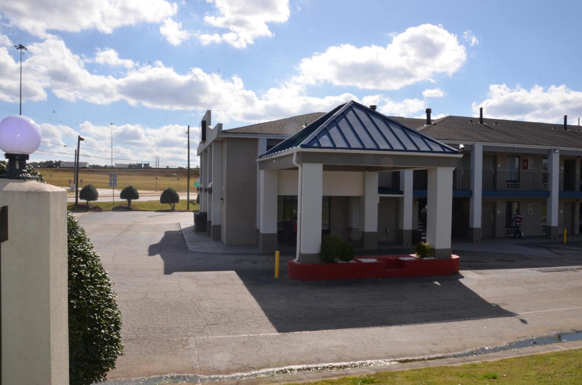 My Home & Suites Covington Eksteriør bilde
