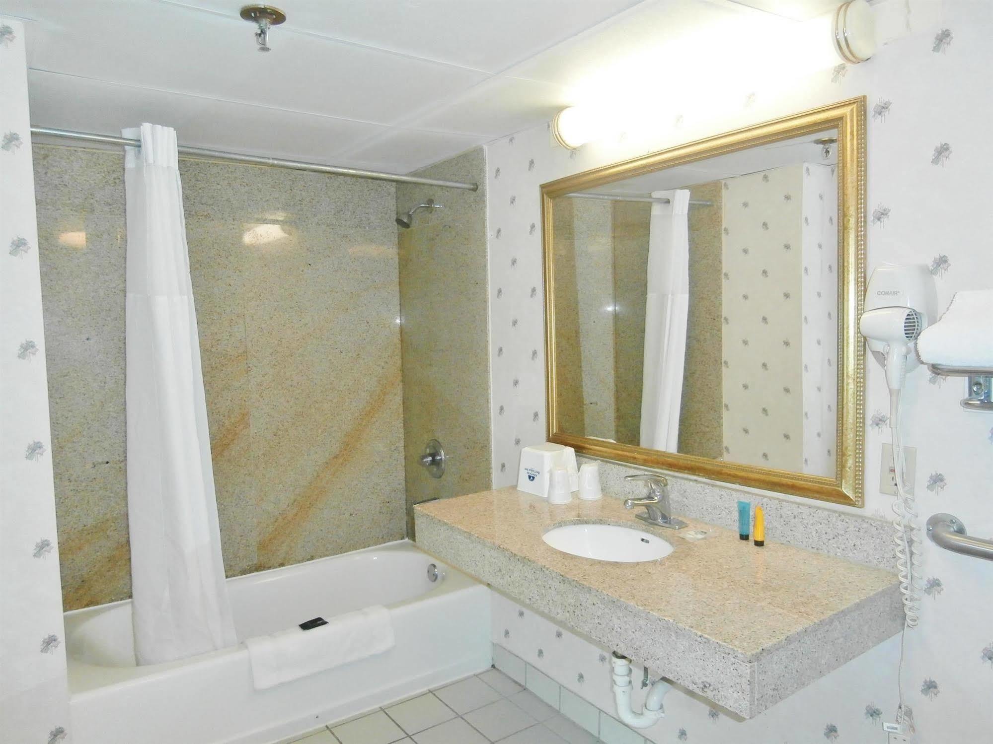 My Home & Suites Covington Eksteriør bilde